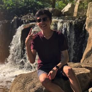 Meet your Posher, Jamie